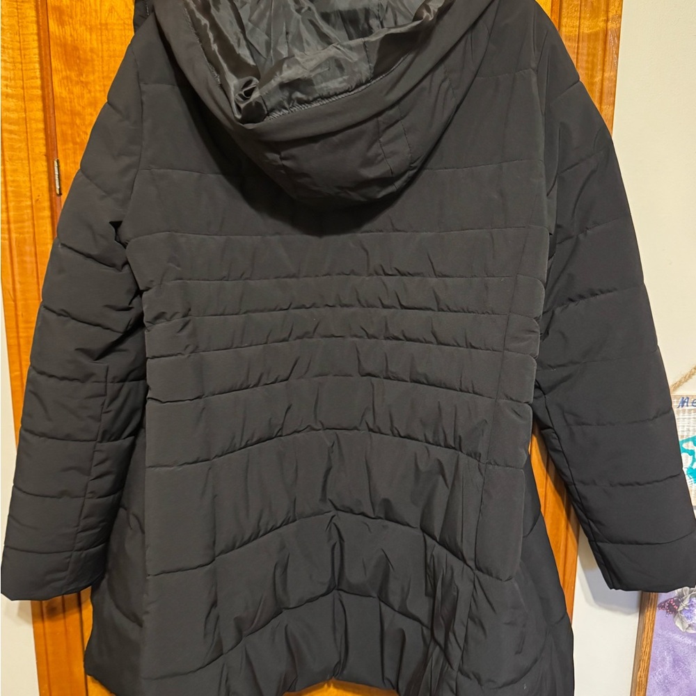 Swiss Tech Black Quilted Jacket - Picture 2 of 6